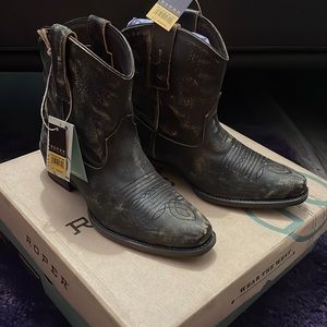 Roper Dusty Boots 6.5 new with tags